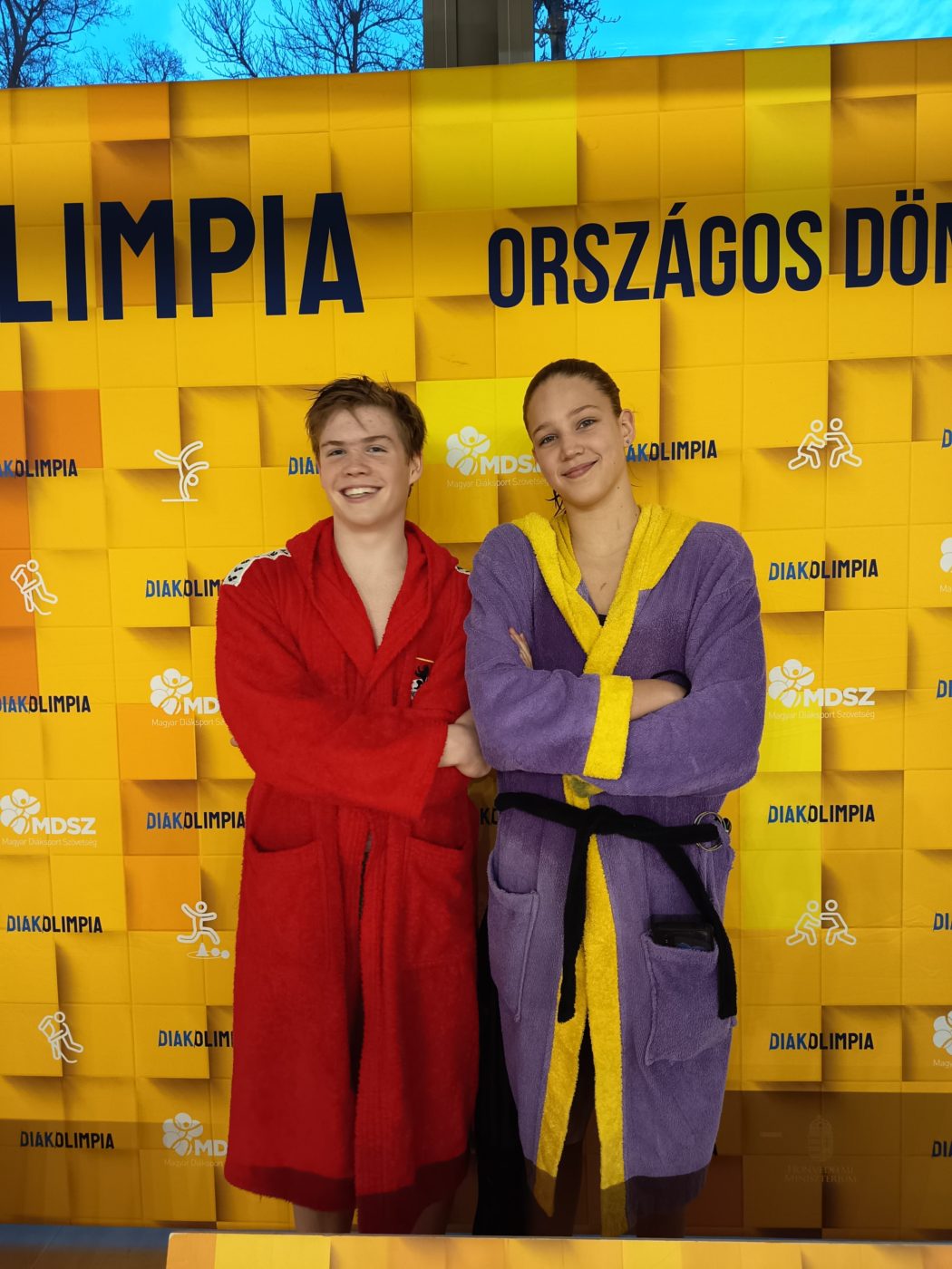 98f0f786-c3aa-42ed-962c-ea042833a3fc